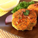 Classic Comfort: Timeless Old-Fashioned Salmon Patties Recipe
