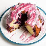 Sweet Welcomes: The Delight of New Neighbor Cake Traditions