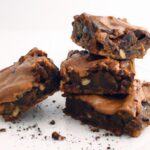 Ultimate Turtle Brownies: Decadent Treats with a Nutty Twist
