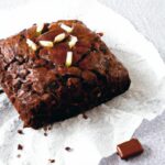 Decadent Brownie Cake: A Fudgy Delight for Every Occasion