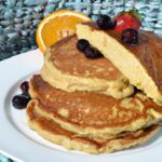 Fluffy 3-Ingredient Protein Pancakes: Simple & Nutritious!