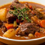 Hearty Old Fashioned Beef Stew: Classic Comfort in a Bowl